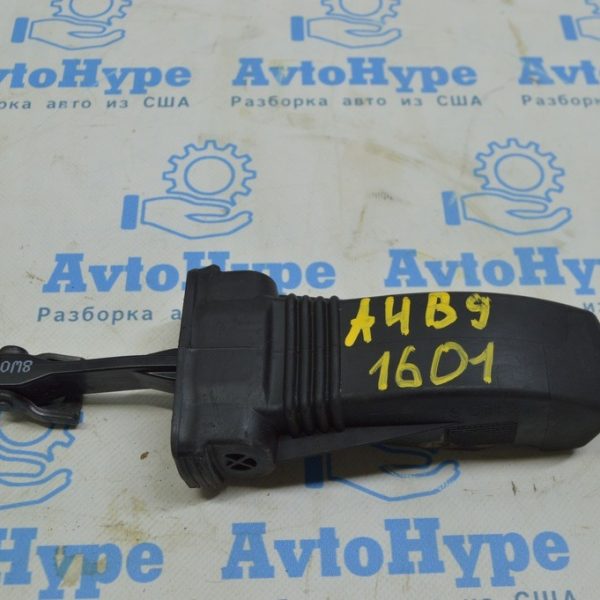 Ограничитель двери передней левой Audi A4 B9 17- 8W0837249