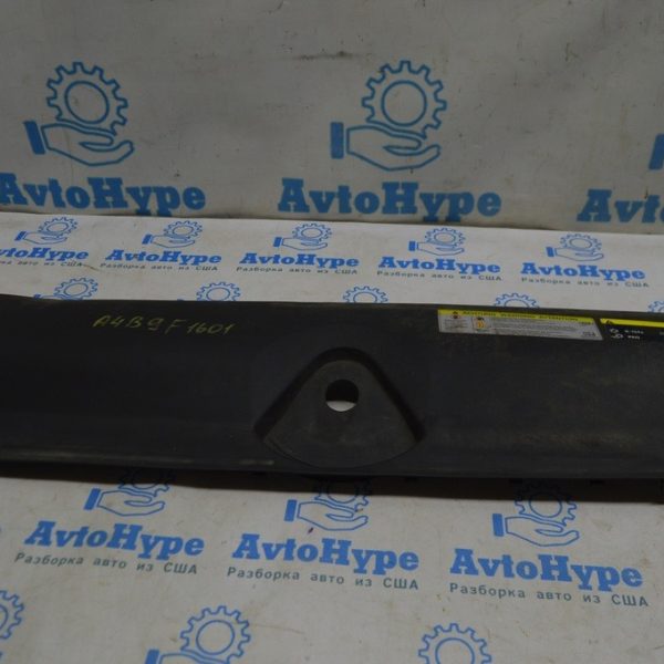 Накладка телевизора Audi A4 B9 17-19 8W0807081