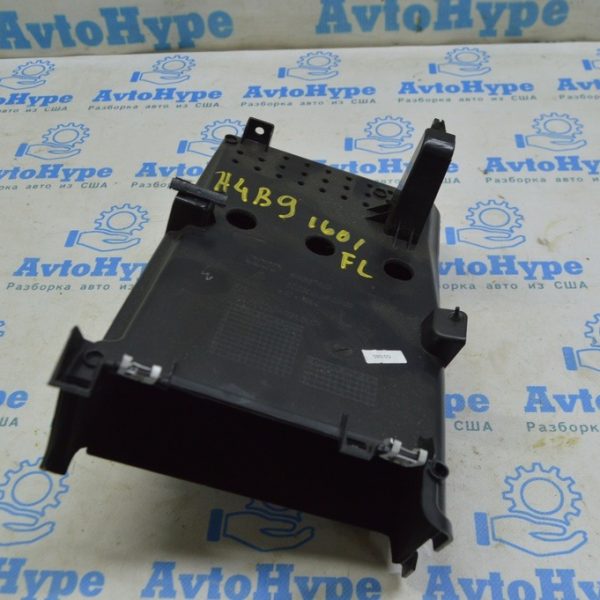 Бокс карман передней панели Audi A4 B9 17- 8W1857925
