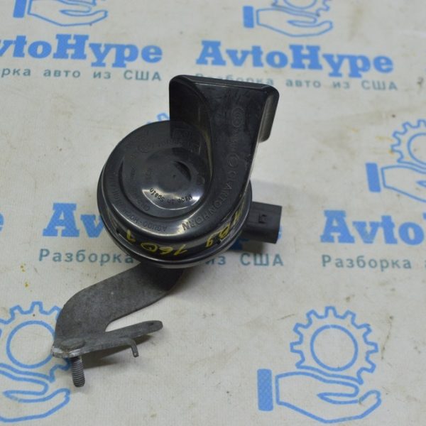 Сигнал high левый Audi A4 B9 17- с кронштейном 8W0951223