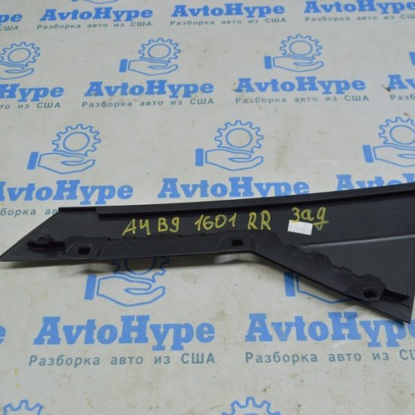 Накладка двери боковая задняя правая Audi A4 B9 17- задняя, черн глянец 8W5839904A 5FQ