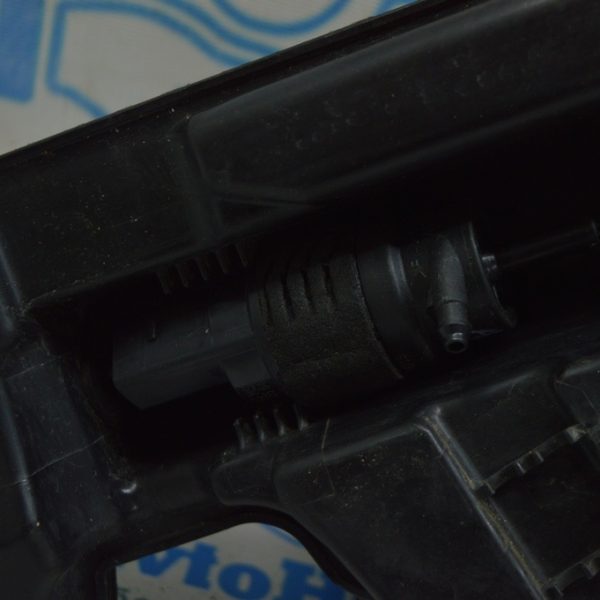 Мотор омывателя Audi A4 B9 17- 1K5-955-651