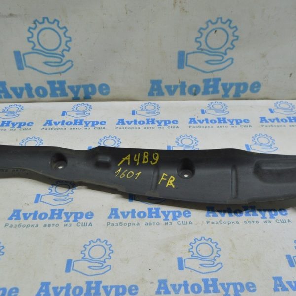 Уплотнитель крыла дверь-крыло правый Audi A4 B9 17-19 8W0821112