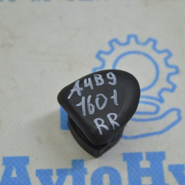 Заглушка ручки двери задней правой Audi A4 B9 17- 8W0837167