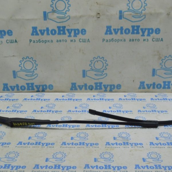 Поводок дворника правый Audi A4 B9 17- 8W1-955-408-1P9