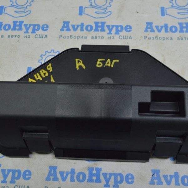 Защита крышки багажника Audi A4 B9 17-18 8W5827569