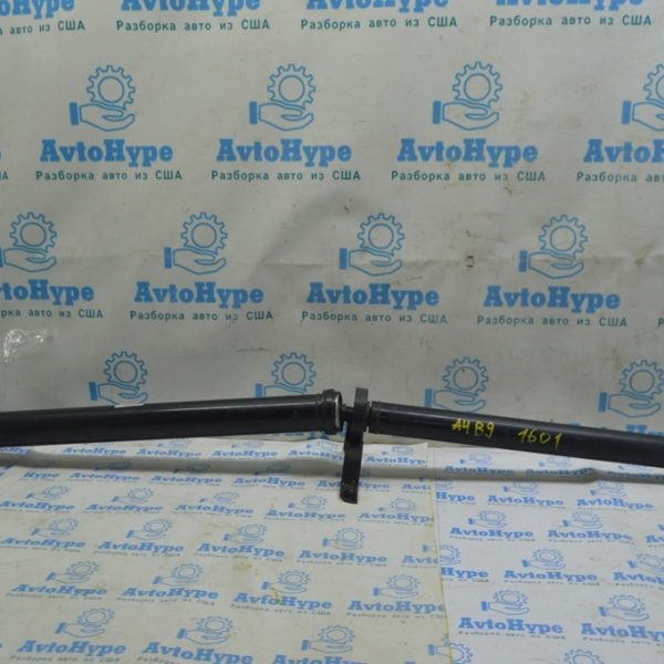 Карданный вал кардан Audi A4 B9 17- 8W0521101