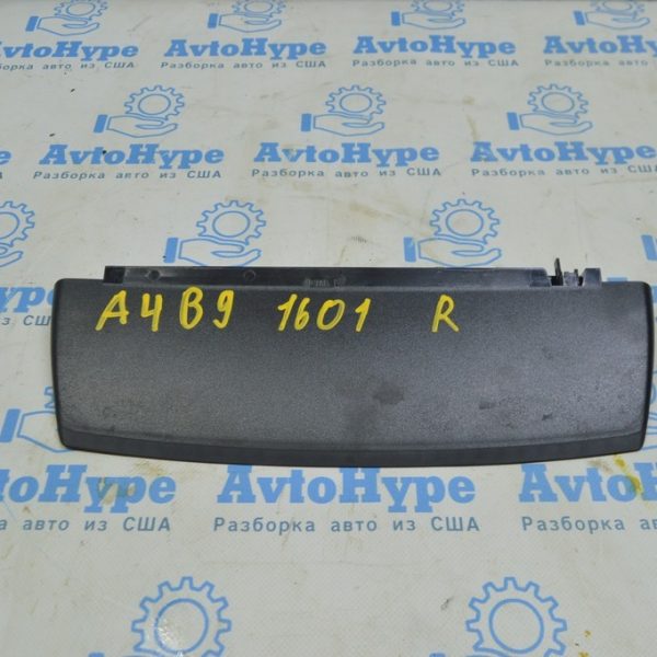 Стоп сигнал Audi A4 B9 17- 8W5-945-097