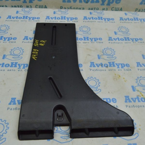 Воздуховод нижний задний правый Audi A4 B9 17- 8W0-819-802