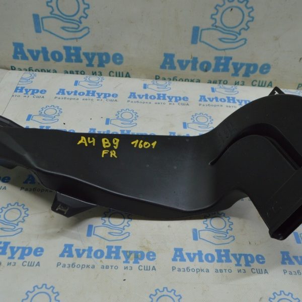 Воздуховод передней панели нижния правый Audi A4 B9 17- 8W0-819-806