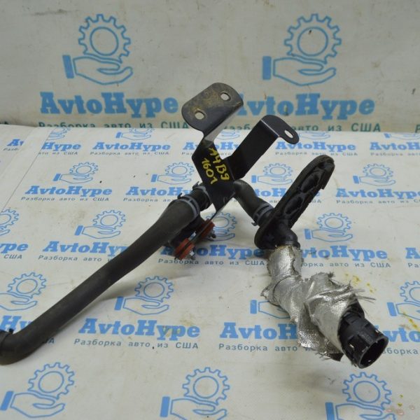 Патрубок системы охлаждения Audi A4 B9 17- 2.0T 8W1-819-373-C