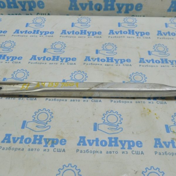 Распорка передних стаканов левая Audi A4 B9 17- 8W0-805-645-B