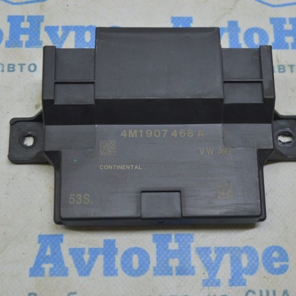Gateway module Audi A4 B9 17- 4M1907468A