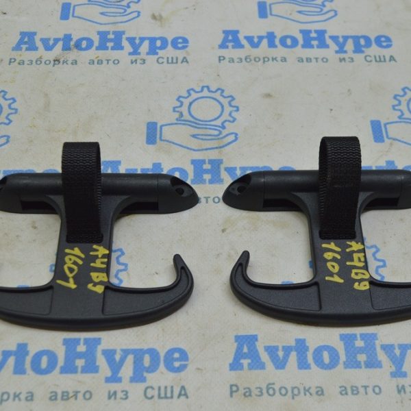 Крюк багажника для пакетов Audi A4 B9 17- пластик 6Y5-867-615-C-QTC