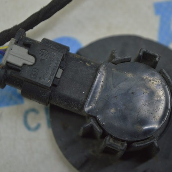 Парктроник заднего бампера Audi A4 B9 17- 5Q0-919-275-B-GRU