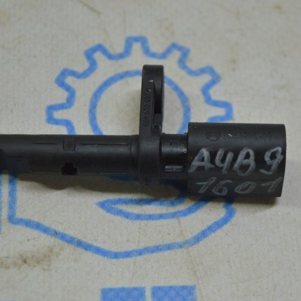 Датчик ABS задний правый Audi A4 B9 17- 4M0927807B