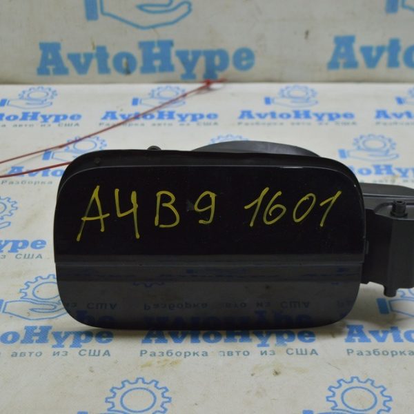 Лючок бензобака с корпусом Audi A4 B9 17-19 8W0809907 GRU 8W0809907 GRU