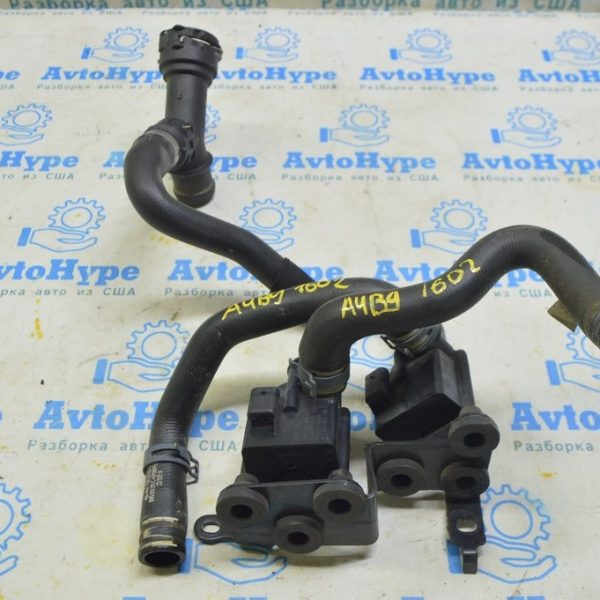 Кронштейн насосов охлаждения Audi A4 B9 17- 8W0-121-305-AH