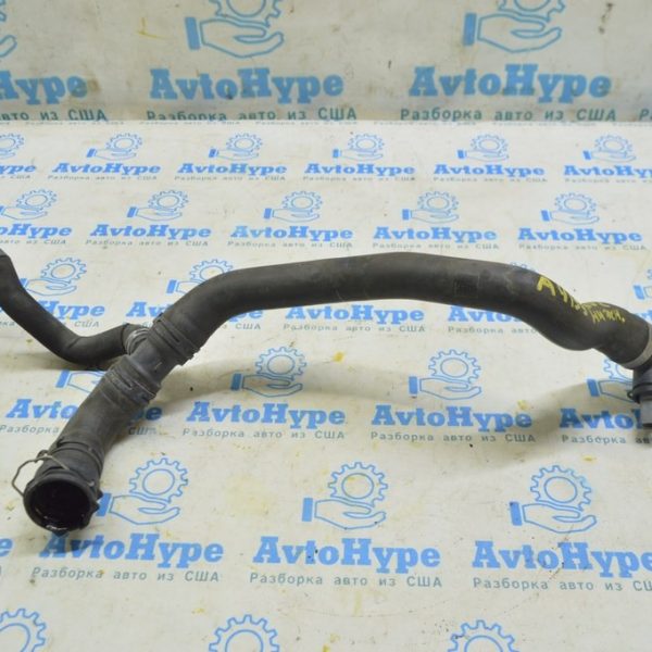 Патрубок охлаждения нижний Audi A4 B9 17- 2.0T 8W0122055BN