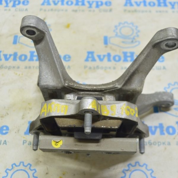 Подушка АКПП Audi A4 B9 17-2.0T (02) 8W0399156AQ