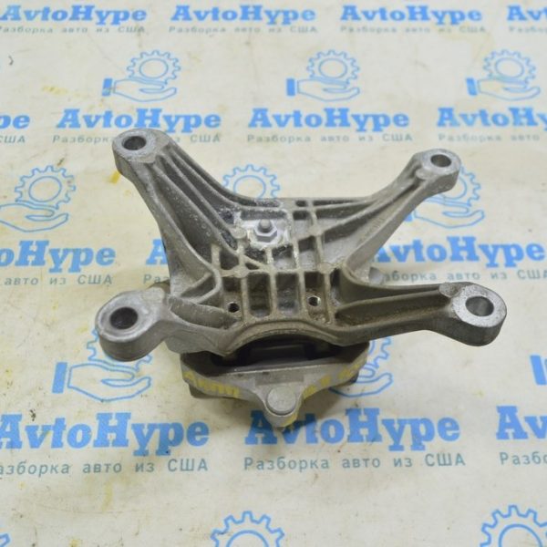 Кронштейн подушки АКПП Audi A4 B9 17-2.0T 8W0399118C