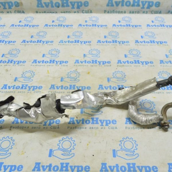 Патрубок системы охлаждения Audi A4 B9 17- 2.0T 06L121051C