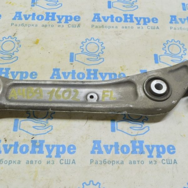 Рычаг нижний передний левый перед Audi A4 B9 17- (02) треснут сайлент 8W0407151C