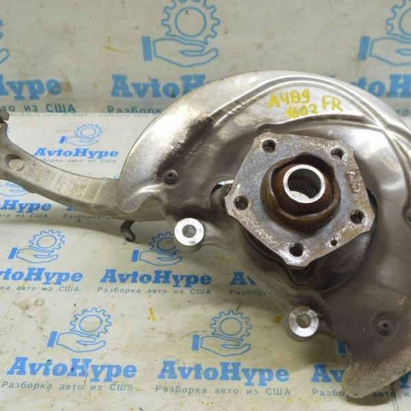 Цапфа передняя правая Audi A4 B9 17- 8W0407254F (02) 8W0407254F