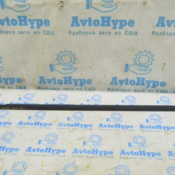 Молдинг дверь-стекло центральный задний левый Audi A4 B9 17- мат 8W0839477A