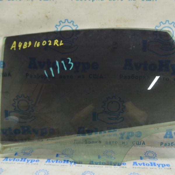 Стекло двери задней левой Audi A4 B9 17- 8W5845205