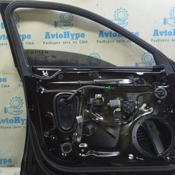 Панель внутренняя двери передней левой Audi A4 B9 17- 8W0837915