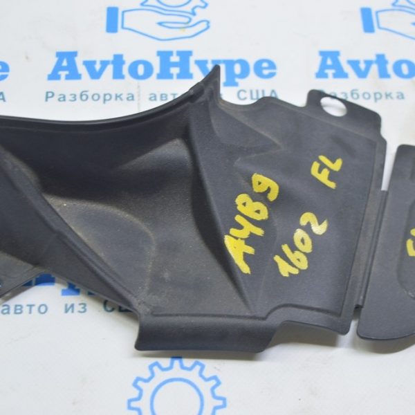 Накладка переднего стакана левая Audi A4 B9 17- 8W0806583B