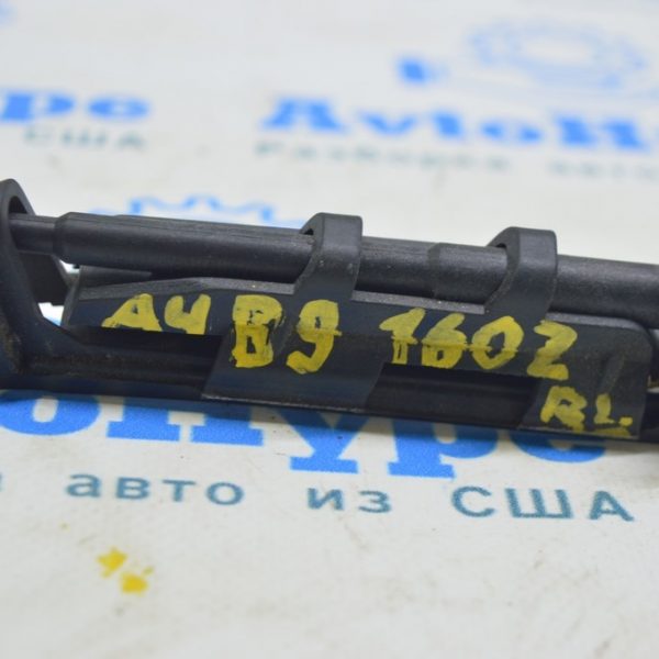 Крепление заднего бампера под фонарем левое Audi A4 B9 17- 8W5807889