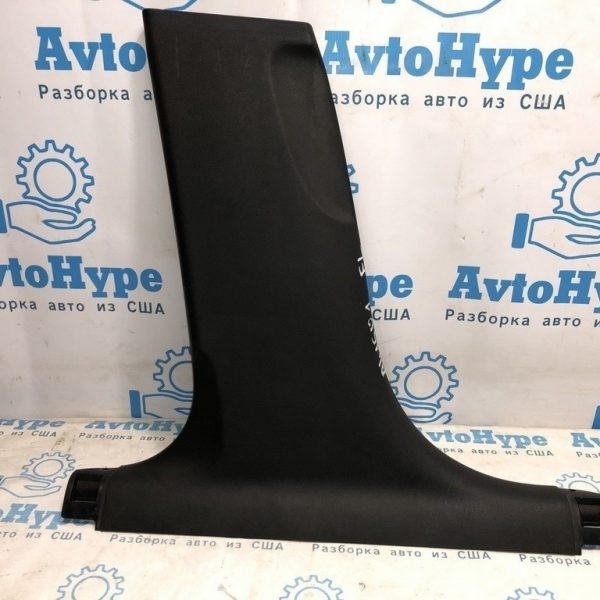 Накладка центральной стойки нижняя левая Audi A4 B8 08-16 седан, черн 8K0-867-239-C-4PK