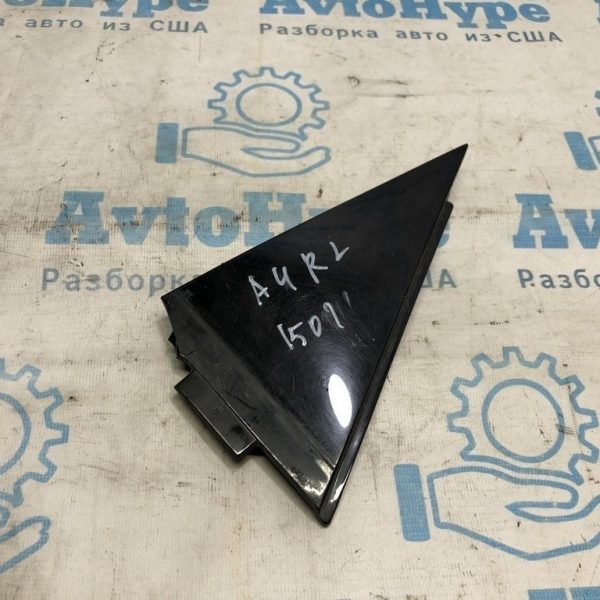 Накладка двери боковая зад лев Audi A4 B8 08-16 зад треугольник 8k5-853-273-p-9b9