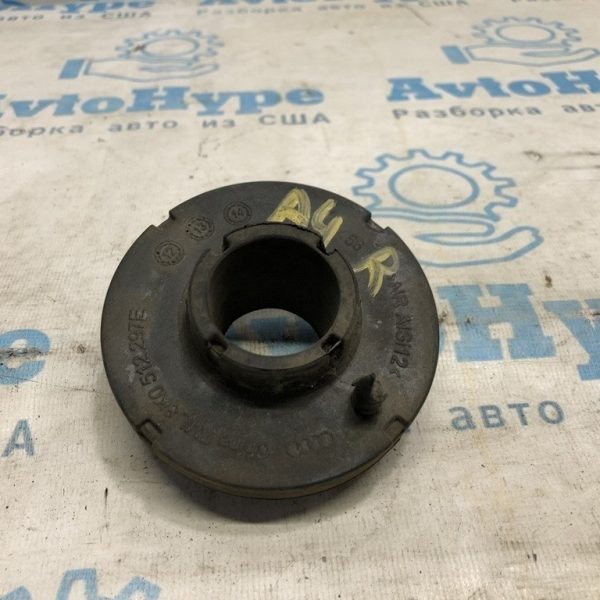 Проставка пружины резиновая зад Audi a4 b8 08-16 8K0512297E