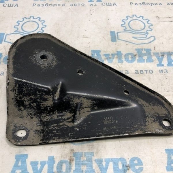 Лопух переднего подрамника зад прав Audi A4 B8 08-16 8K0505220
