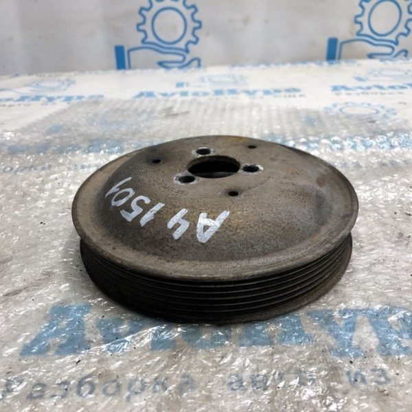 Шкив водяной помпы  3.0 tfsi Audi S4 b8 08-16 06E121031E