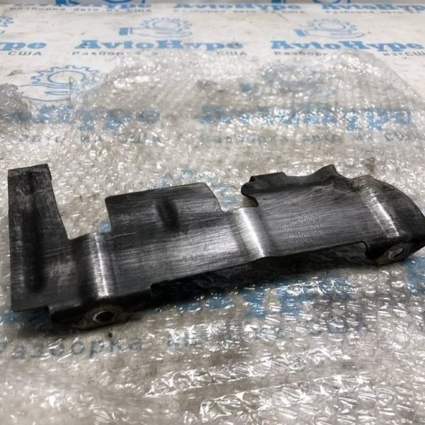 Тепловой экран 3.0 tfsi Audi S4 b8 08-16 06e253008