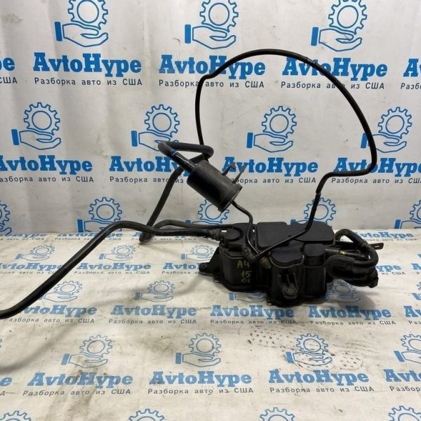 Канистра с углем абсорбер Audi a4 b8 08-16 2.0 3.0 8k0201801c