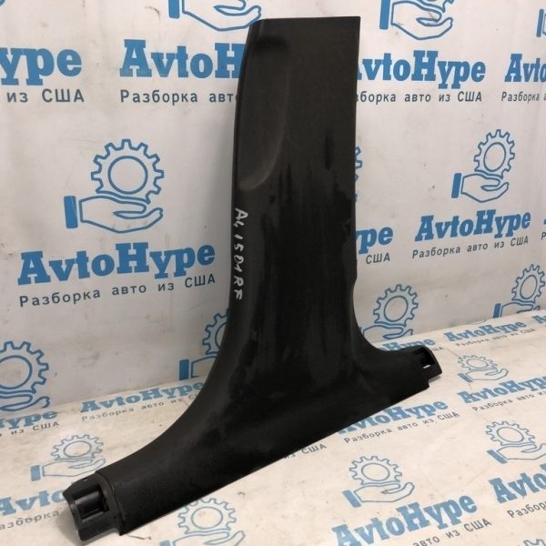 Накладка центральной стойки нижняя правая Audi A4 B8 08-16 седан, черн 8K0-867-240-C-4PK