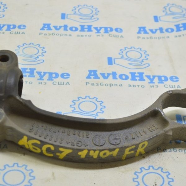 Вилка амортизатора передняя правая Audi A6 C7 12-18 (01) 8K0-413-038-L