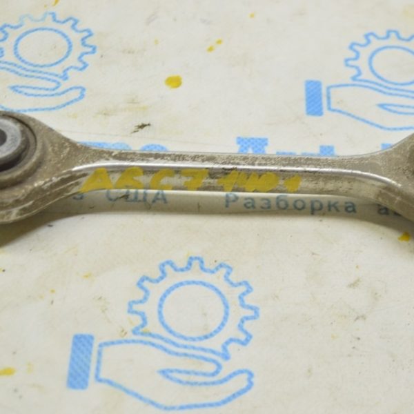 Тяга стабилизатора передняя левая Audi A6 C7 12-18 8K0-411-317-A