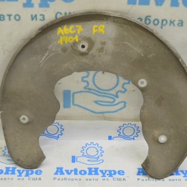 Кожух цапфы передний правый Audi A6 C7 12-18