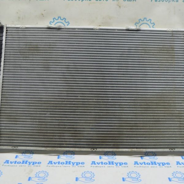 Кронштейн радиатора верхний правый Audi A6 C7 12-18 2.0 палец с резинкой WHT-001-506-A