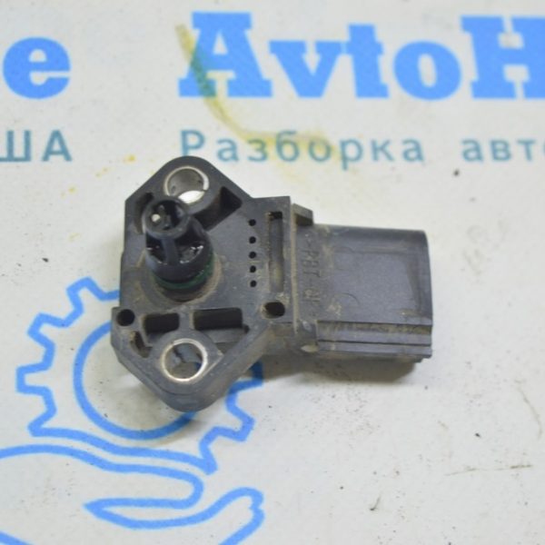 Датчик давления наддува  Audi A6 C7 12-18 2.0 038906051
