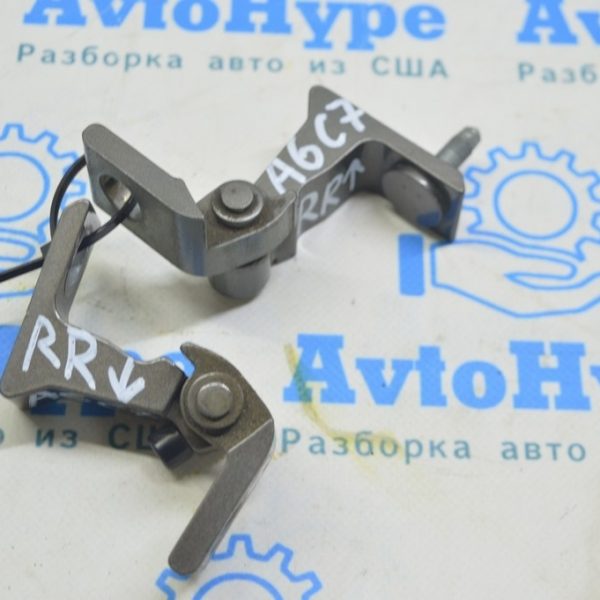 Петля двери нижняя задняя правая Audi A6 C7 12-18 4G0-831-402-A