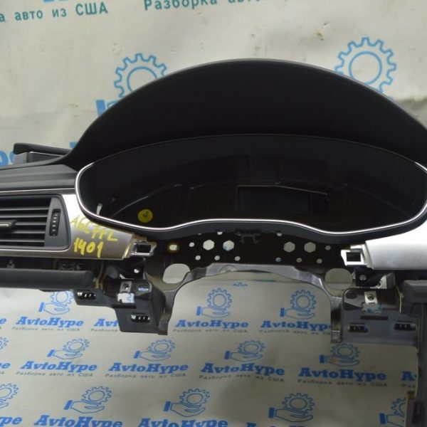 Воздуховод передней панели водительский Audi A6 C7 12-15 черный, с хром накладкой 4G1-820-901-E-6PS