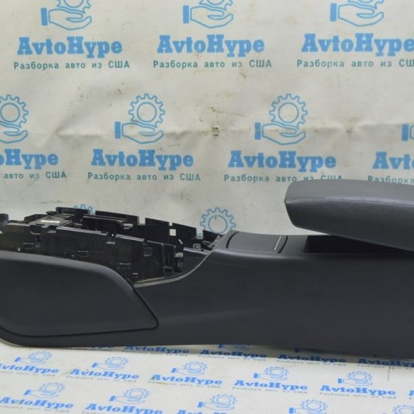 Консоль центральная подлокотник и подстаканники Audi A6 C7 12-18 черн 4G0-863-440-AB-AR8