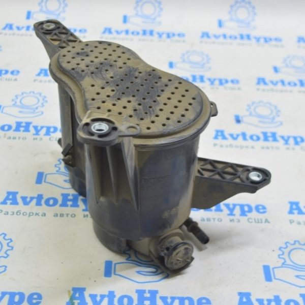 Канистра с углем абсорбер Audi A6 C7 12-15 дорест, в сборе (01) 8K0-201-799G